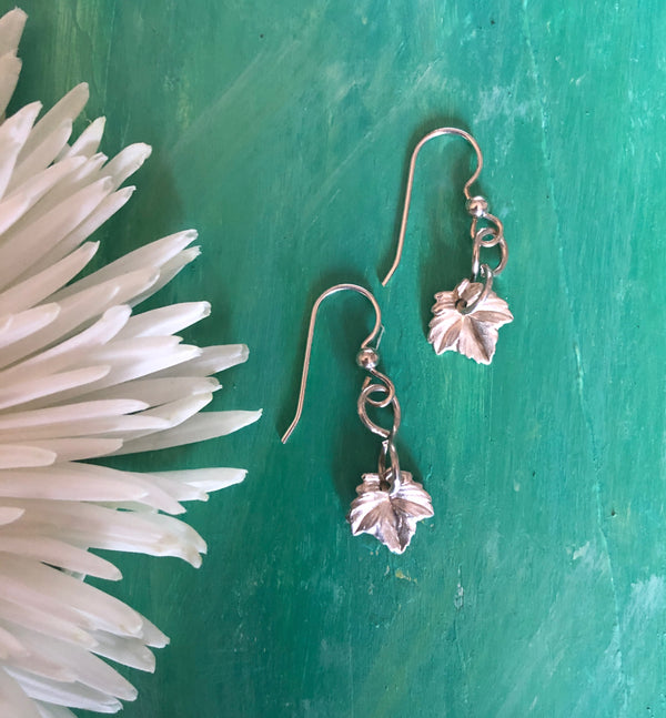 Leaf earrings